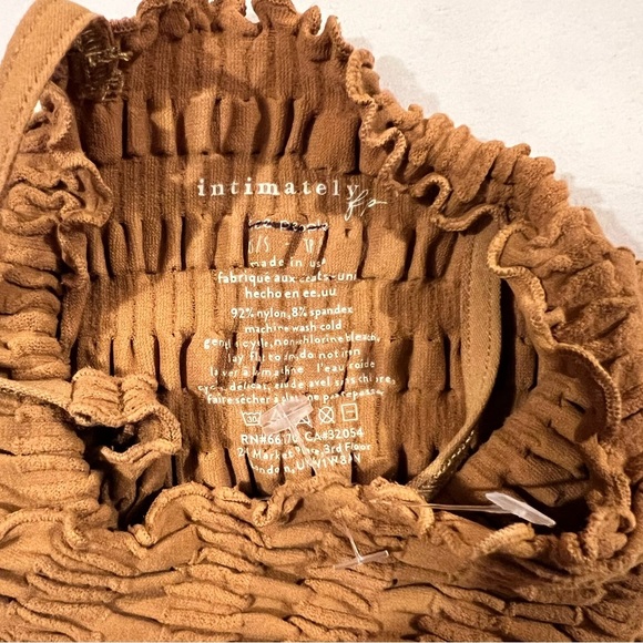 NEW Free People Pucker Up Seamless Cami Autumn Leaves Brown Tan Size XS/SM NWOT - Picture 7 of 8